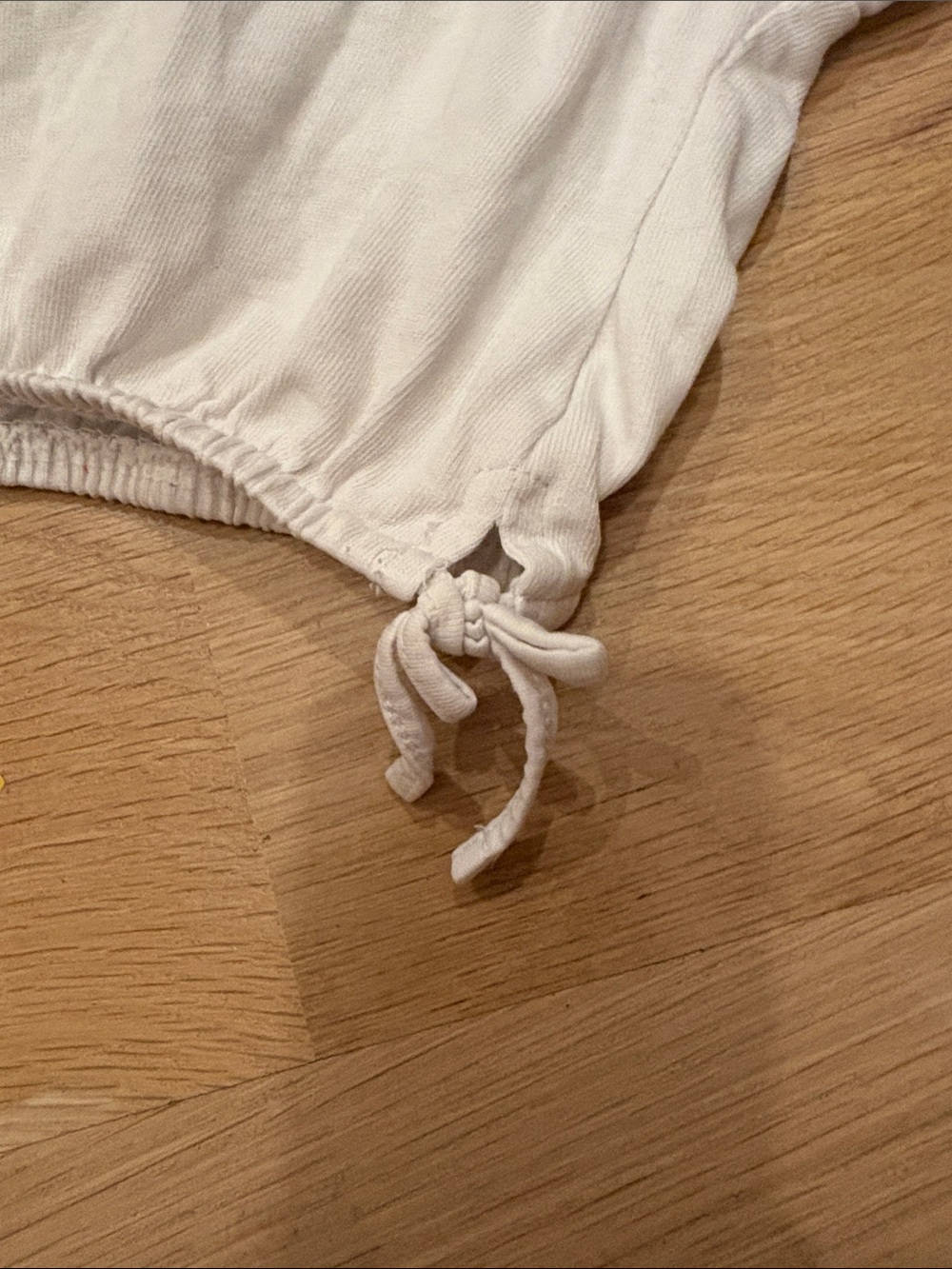 Zara Cropped Drawstring Tee - Kids - Picture 4 of 7